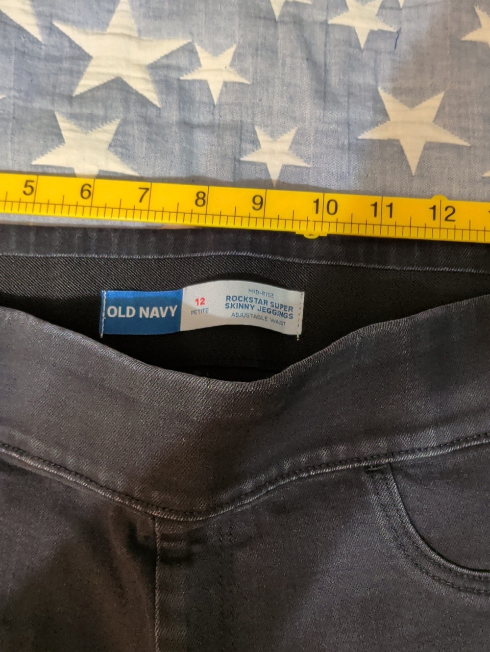 Old Navy Black Rockstar Super Skinny Jeggings 12 Petite